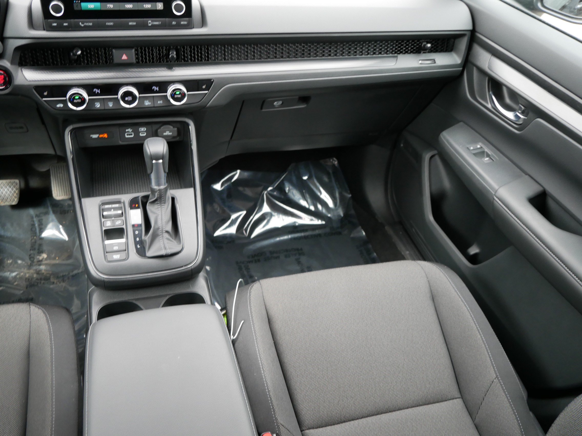 Certified 2025 Honda CR-V EX image 11