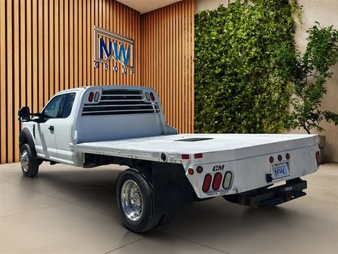 Used 2017 Ford F550 4x4 SuperCab Super Duty w/ XLT Value Package image 19