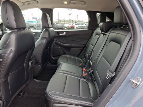 Certified 2024 Ford Escape Platinum AWD/4WD image 10