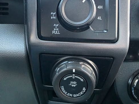 Used 2016 Ford F150 XLT w/ Equipment Group 302A Luxury AWD/4WD image 18