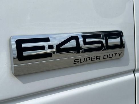 New 2024 Ford E-450 and Econoline 450 Super Duty w/ Power Windows & Locks Group image 11