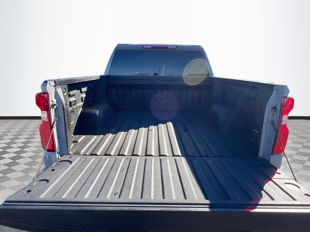 Used 2025 Chevrolet Silverado 1500 RST AWD/4WD image 25