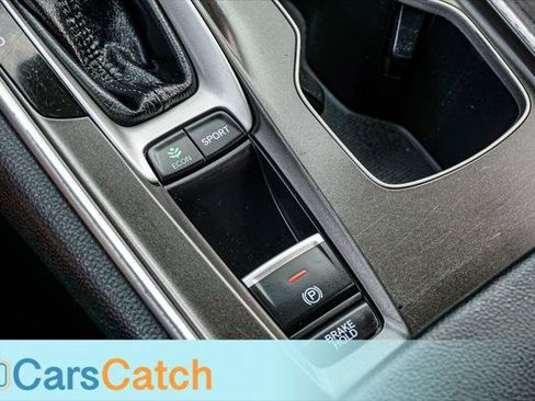 Used 2020 Honda Accord Sport image 32