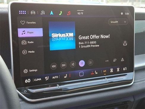 New 2025 Volkswagen Tiguan SE image 13