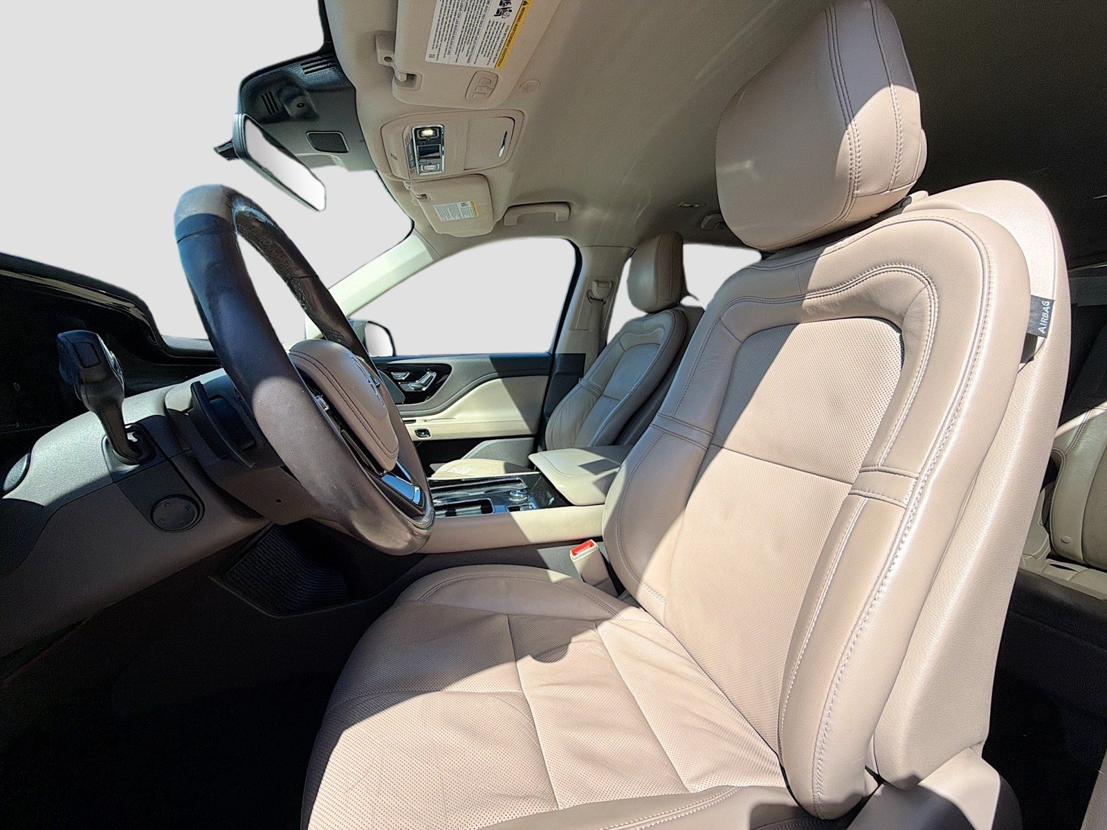 Used 2020 Lincoln Aviator Reserve w/ Elements Package Plus RWD image 14