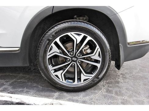 Used 2020 Hyundai Santa Fe Limited image 33