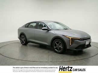 Used 2025 Kia K4 FWD video 1