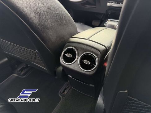 Used 2020 Mercedes-Benz CLA 250 image 19