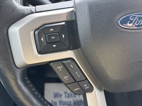 Used 2018 Ford F150 Lariat w/ Equipment Group 502A Luxury AWD/4WD image 18