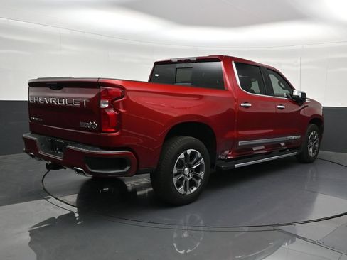 Used 2025 Chevrolet Silverado 1500 High Country RWD image 5