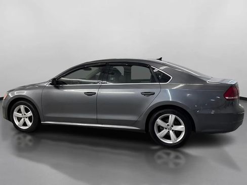 Used 2013 Volkswagen Passat TDI SE FWD image 5