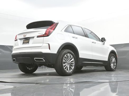 Used 2024 Cadillac XT4 Premium Luxury w/ Active Safety Package FWD image 41