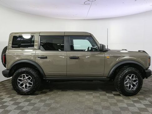 Used 2025 Ford Bronco Badlands AWD/4WD image 12
