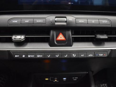 Used 2025 Kia K4 FWD image 27