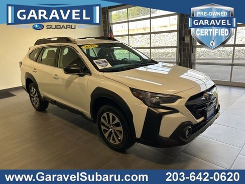 Used 2025 Subaru Outback 2.5i image 1