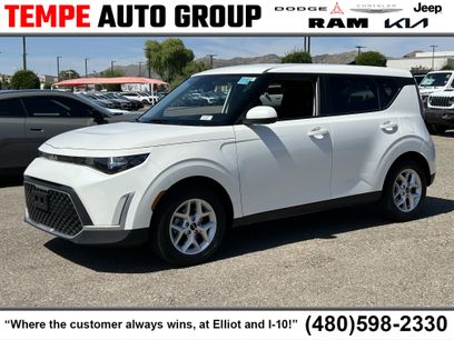 Certified 2025 Kia Soul LX w/ LX Technology Package