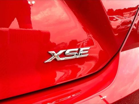 Used 2026 Toyota Camry XSE FWD image 10