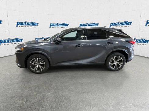 Used 2025 Lexus RX 350 FWD w/ Technology Package image 6