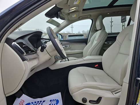Certified 2023 Volvo XC90 B6 Plus image 13
