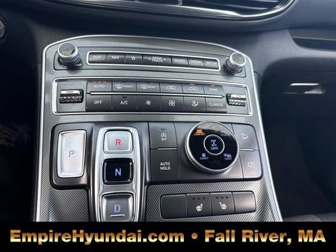 Used 2023 Hyundai Santa Fe SEL image 25