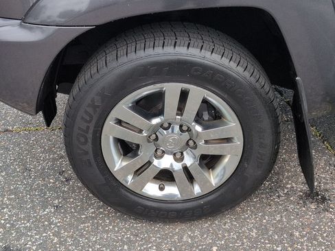 Used 2013 Toyota Tacoma 4x4 Double Cab w/ Limited Pkg image 28