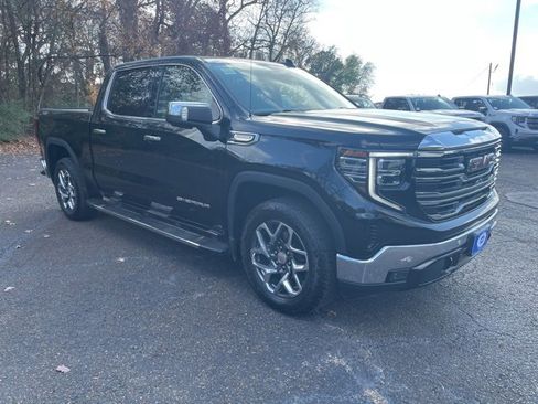 Used 2023 GMC Sierra 1500 SLT image 7