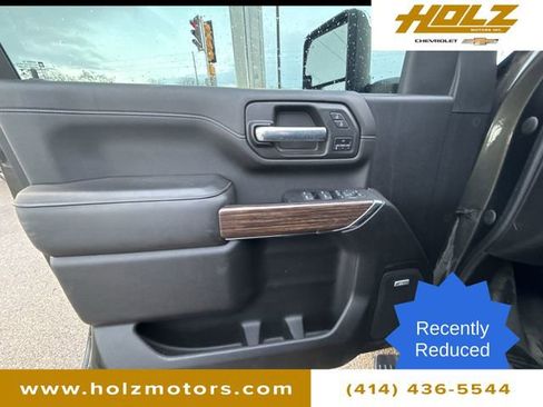 Certified 2022 Chevrolet Silverado 2500 High Country w/ LPO, Dark Essentials Package image 24