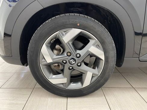 Used 2022 Hyundai Venue SEL image 9