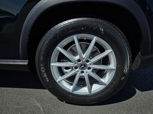 Used 2024 Mercedes-Benz GLE 350 4MATIC w/ Driver Assistance Package image 67