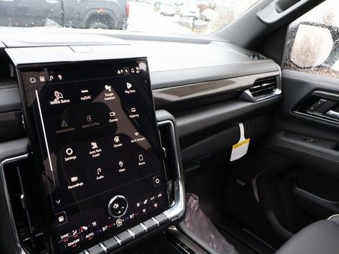 New 2026 GMC Yukon XL Elevation w/ Elevation Premium Package image 38