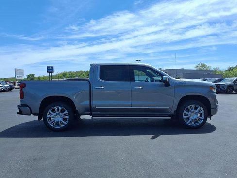 New 2026 Chevrolet Silverado 1500 High Country AWD/4WD image 2