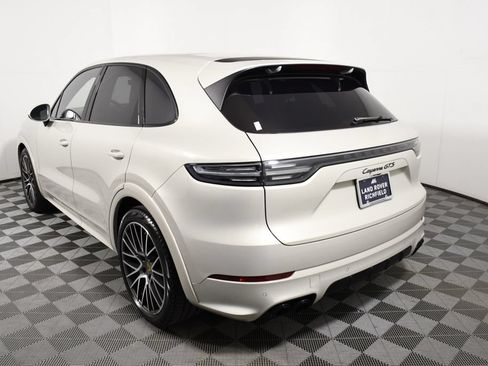Used 2021 Porsche Cayenne GTS AWD/4WD image 4