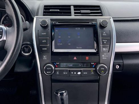 Used 2015 Toyota Camry XSE FWD image 7
