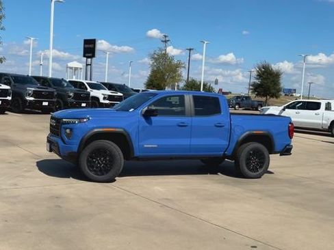 New 2026 GMC Canyon Elevation w/ Convenience Package image 5