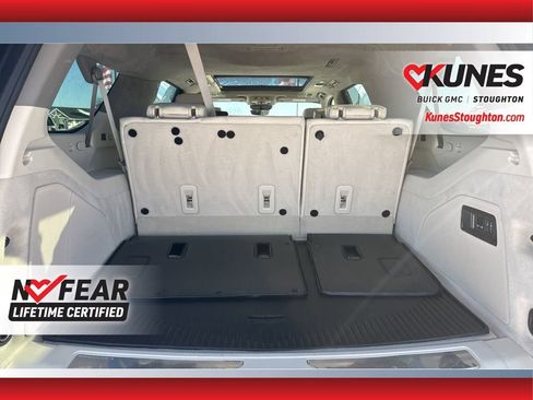 Used 2024 Cadillac Escalade ESV Sport Platinum image 46