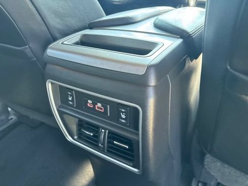 Used 2019 Nissan Murano SL FWD image 24