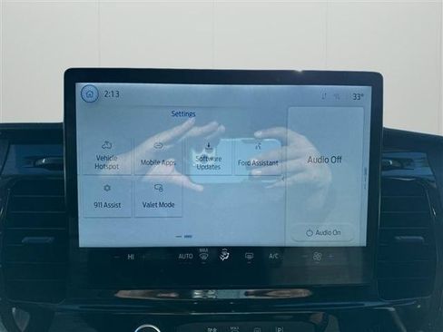 Used 2023 Ford Transit 350 XLT RWD image 27