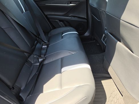 New 2026 Toyota Camry SE FWD image 11