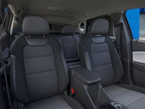 New 2026 Chevrolet Trax LT w/ Driver Confidence Package FWD image 16