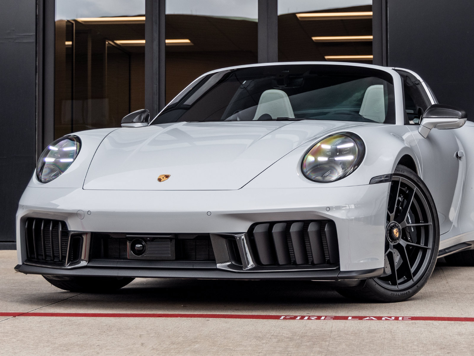 Used 2026 Porsche 911 Targa 4 GTS AWD/4WD image 7