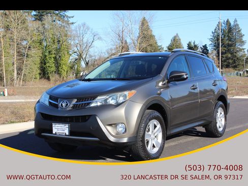 Used 2013 Toyota RAV4 XLE FWD image 1