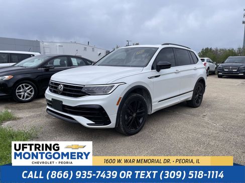 Used 2022 Volkswagen Tiguan SE R-Line AWD/4WD image 1