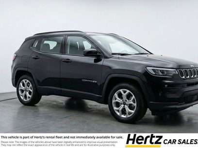 Used 2025 Jeep Compass Latitude