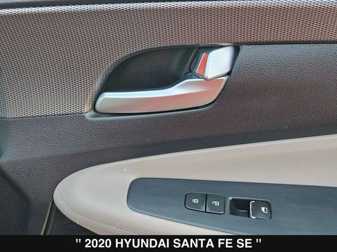 Used 2020 Hyundai Santa Fe SE FWD image 31