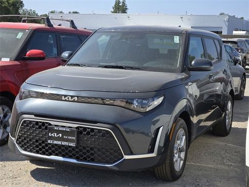 New 2025 Kia Soul S image 3