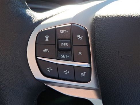 Used 2023 Ford Explorer Limited w/ Limited Technology Package image 20