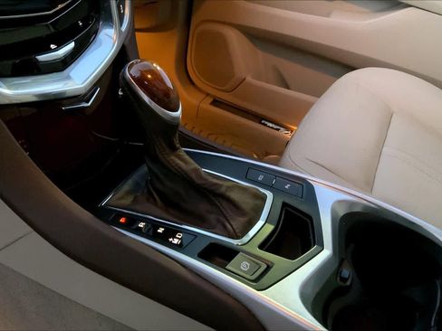 Used 2013 Cadillac SRX Performance FWD image 16