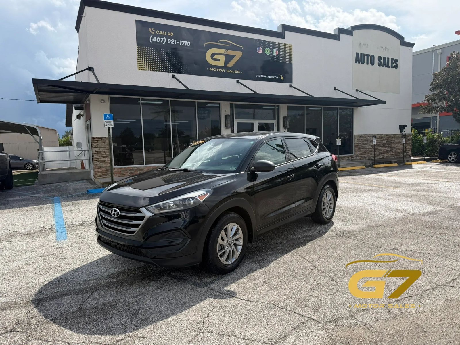 Used 2017 Hyundai Tucson SE FWD image 1