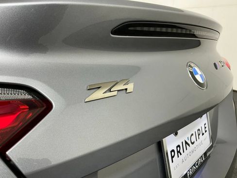 Certified 2024 BMW Z4 M40i w/ Premium Package RWD image 23