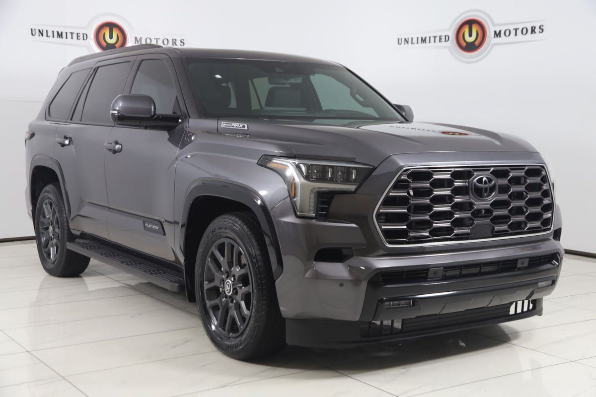 Used 2024 Toyota Sequoia Platinum AWD/4WD image 24